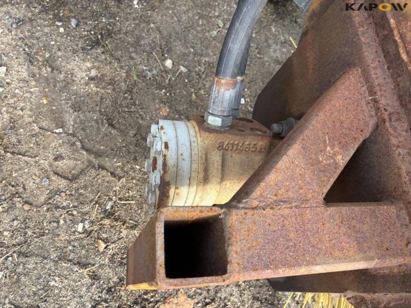 Scantruck hydraulisk kost til Hydrema front hitch 13