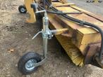 Scantruck hydraulisk kost til Hydrema front hitch 14
