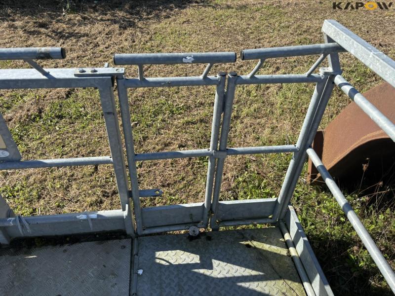 Scantruck mandskabskurv og drejeled 6
