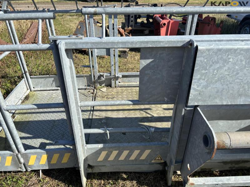 Scantruck mandskabskurv og drejeled 19