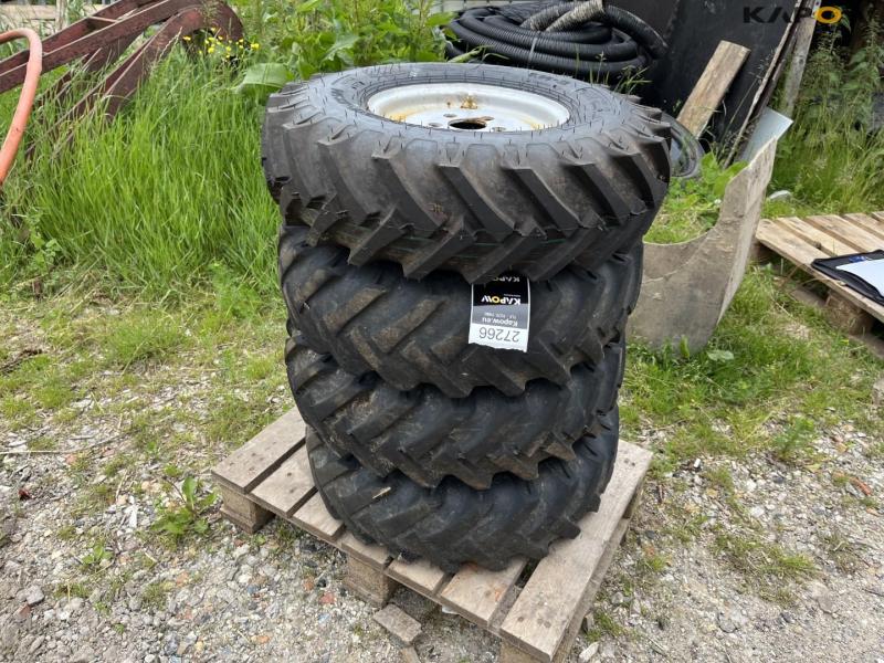 Schäffer/Weidemann BKT 7.00-15 komplette hjul 2