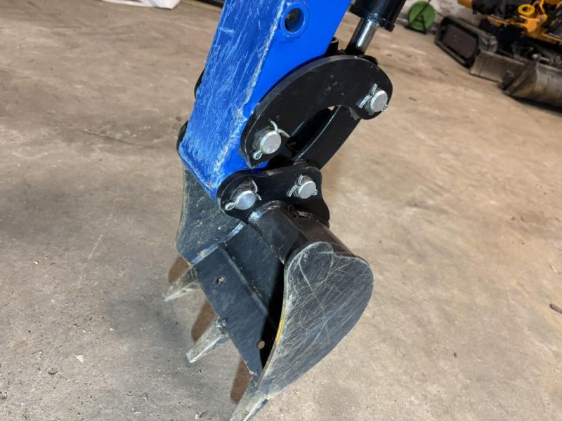 Scheppach EXC 815 minigraver 13