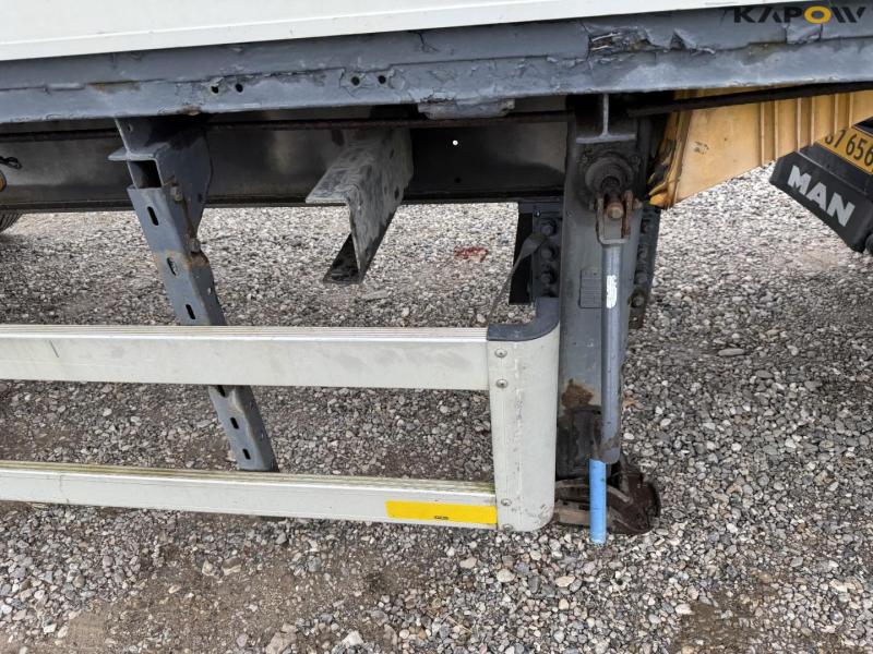 Schmitz cargobull trailer 25