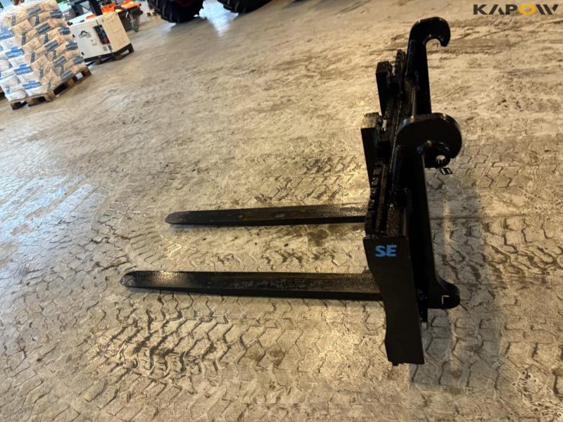 SE pallegafler med Volvo hitch 8