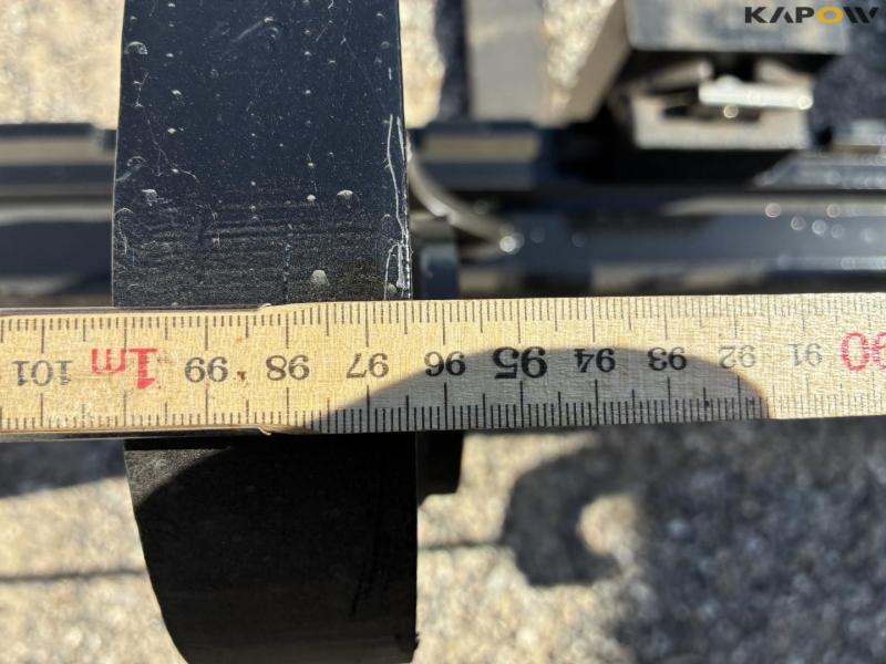 SE pallegafler med Volvo hitch 11