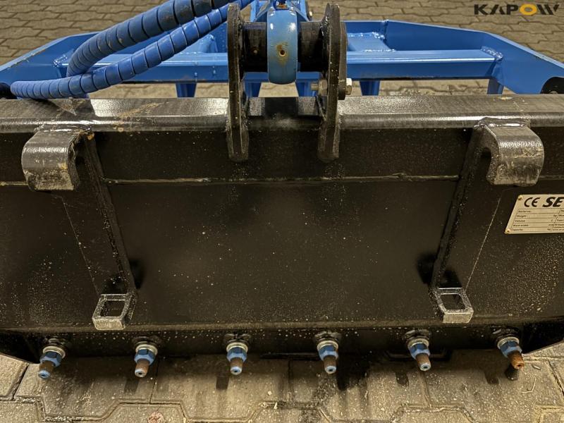 SE siloklo med Avant hitch 10