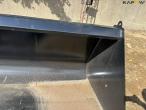 SE skovl med Manitou hitch 10