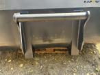 SE skovl med Manitou hitch 16