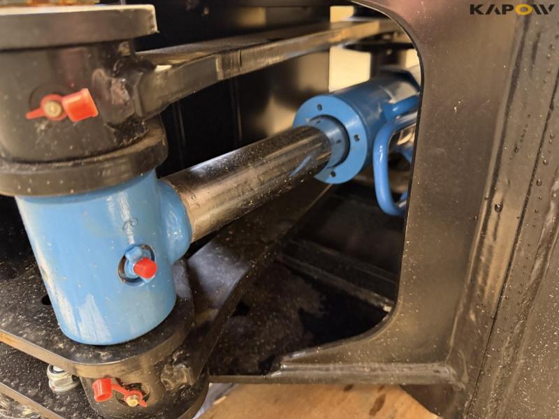SE sortergrab med S40 hitch 12