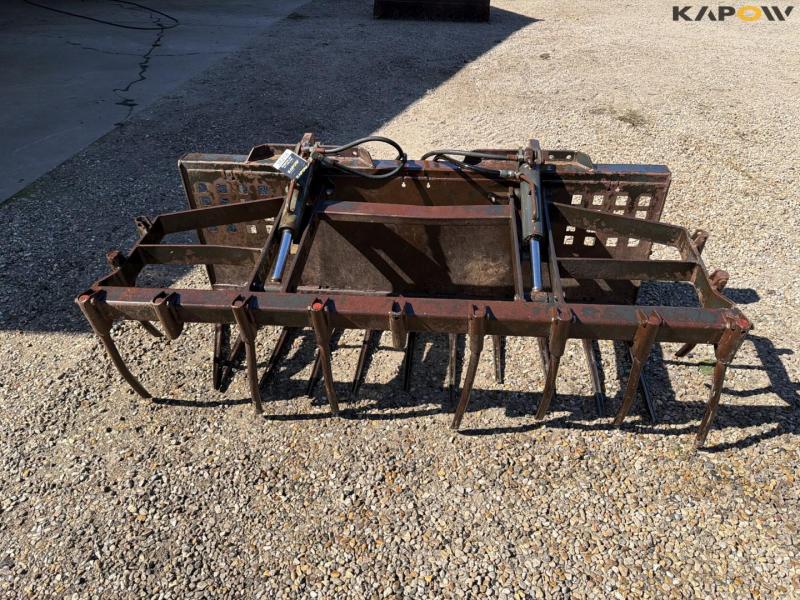 Siloklo med Hydrema hitch 2