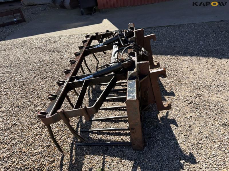 Siloklo med Hydrema hitch 8