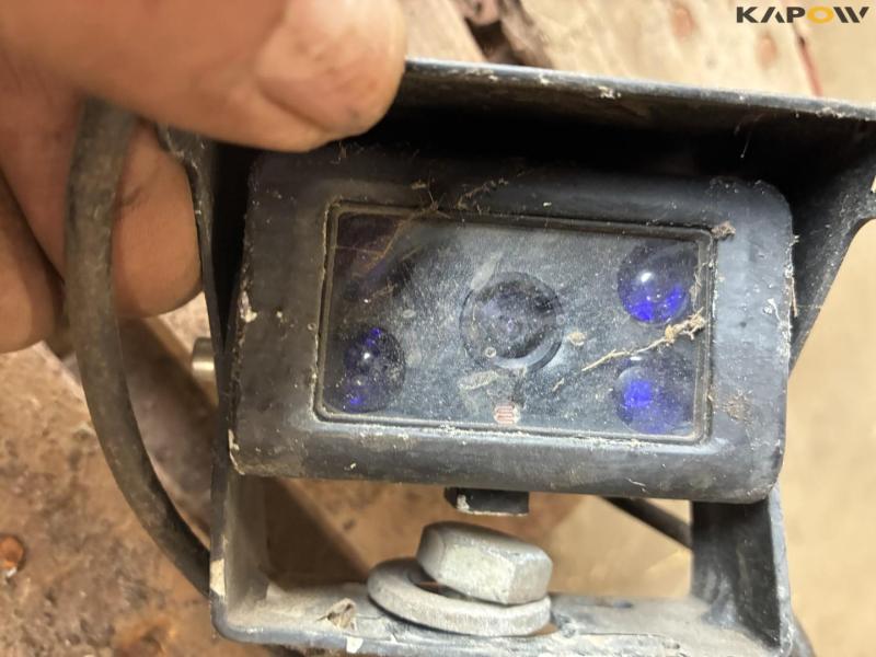 Skærm med to kameraer 10