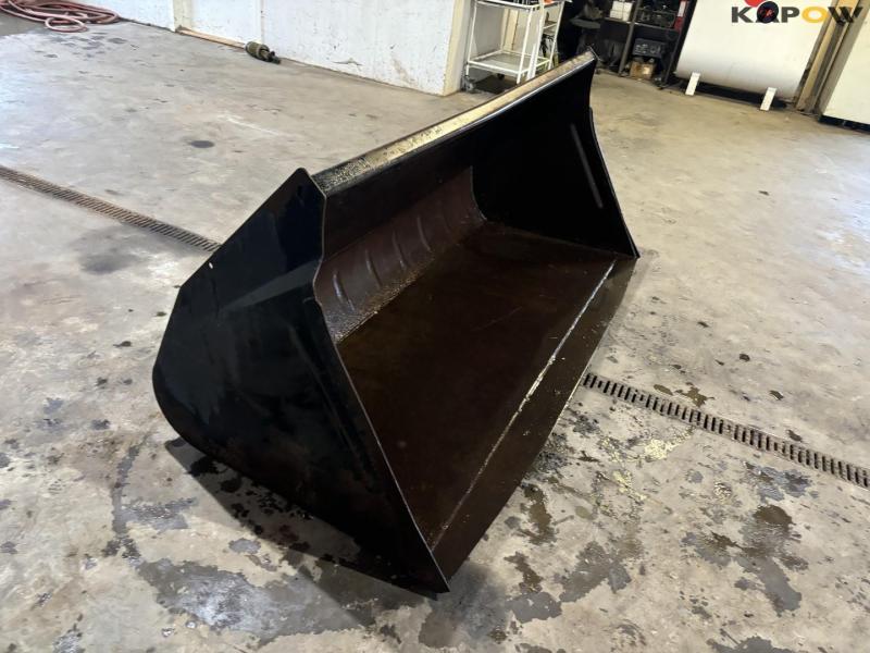 Skovl med Euro hitch 3