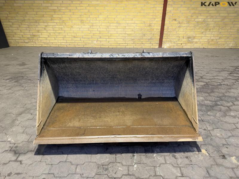 Skovl med Giant hitch 2