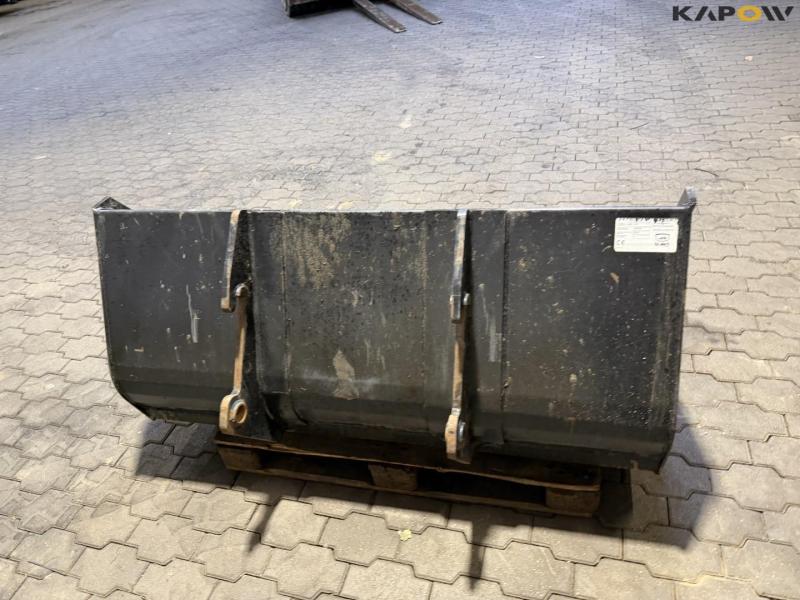 Skovl med Giant hitch 6