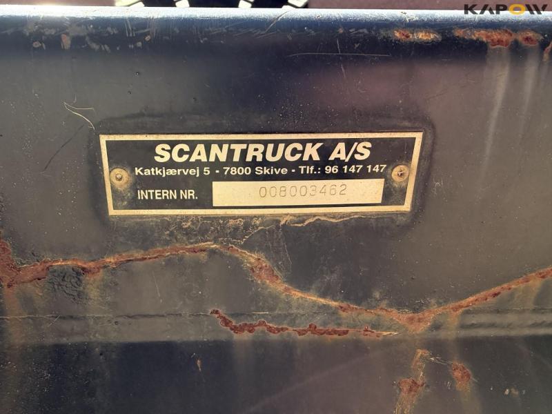 Skovl med Manitou hitch 9