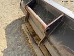 Skovl med Manitou hitch 12