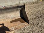 Skovl med Manitou hitch 14