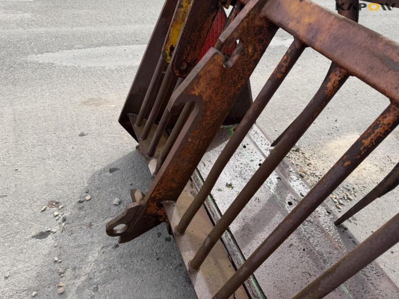 Skovl med overfaldsklo 11