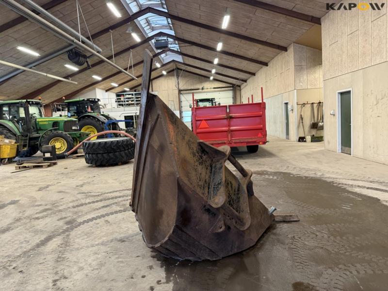 Skovl med S70 hitch 6