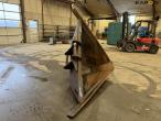 Skovl med S70 hitch 3