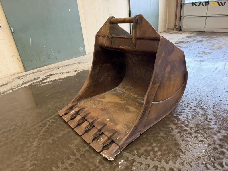 Skovl med S70 hitch 1