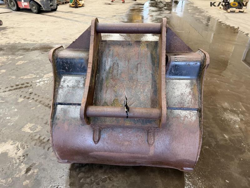 Skovl med S70 hitch 6