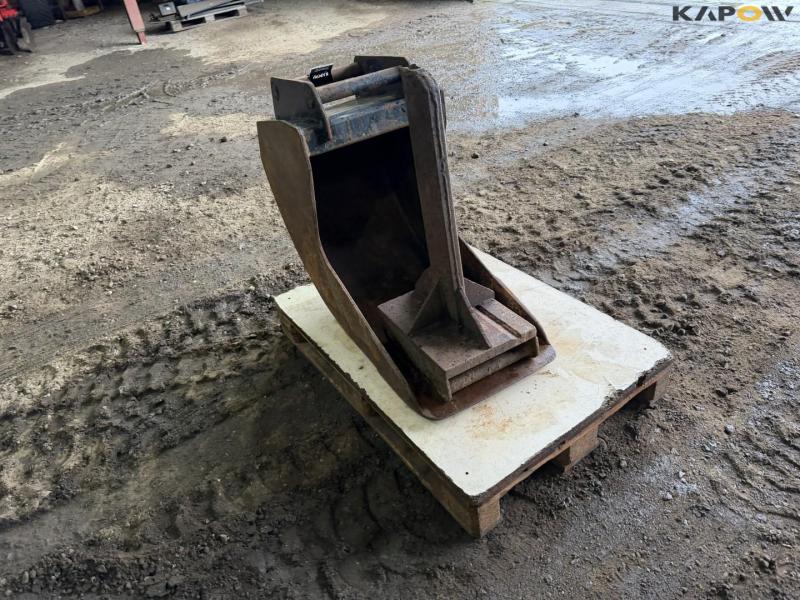 Skovl og grubber med Hydrema hitch 5