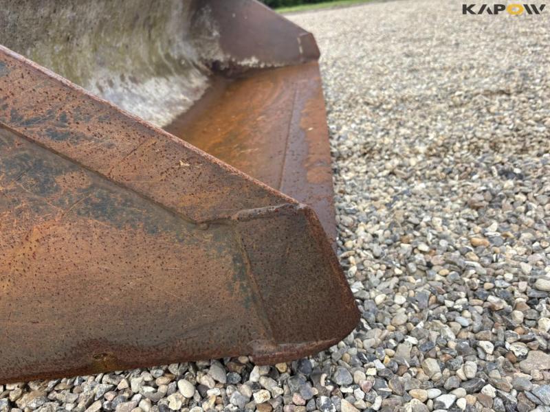 Skovl med manitou hitch 15