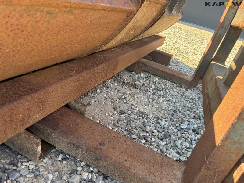 Skovlholder, skovl og pallegafler med Hydrema hitch 25