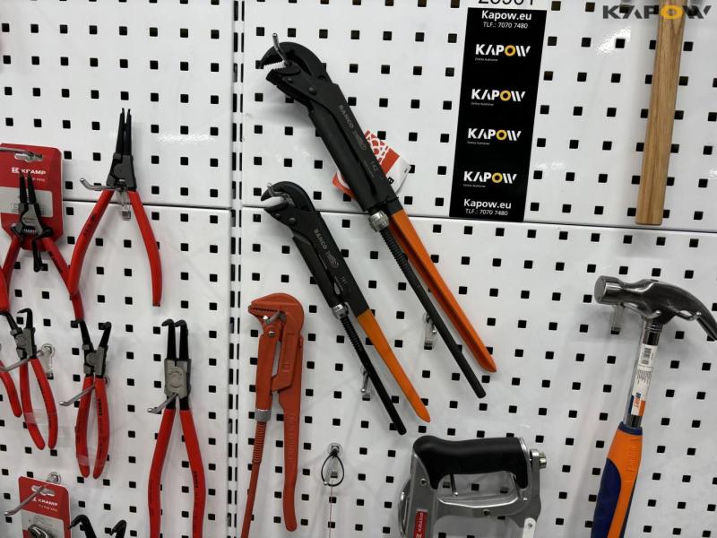 Skruetrækker, hamre, batterilader og diverse 29