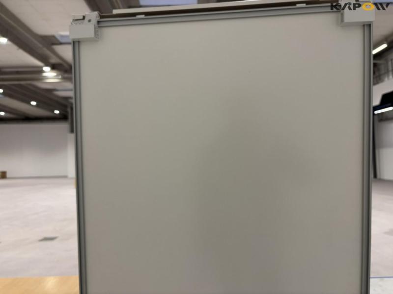 Skuffemøbel og bord 24