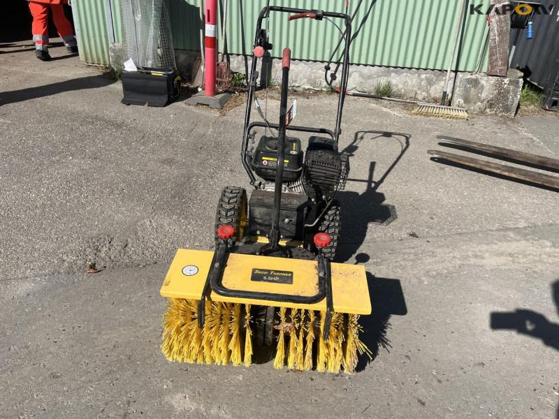 Snow Thrower fejemaskine 2