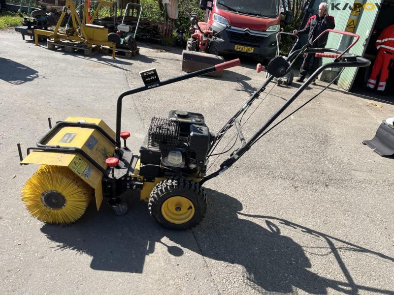 Snow Thrower fejemaskine 8