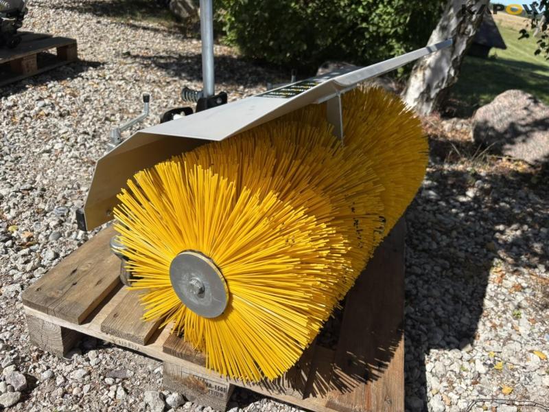 Ferrari FB 81 kost 12