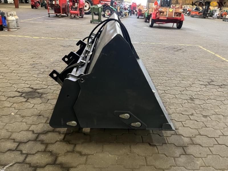 Sonarol SNR 2000/2/CYB højtripskovl med Giant hitch 4