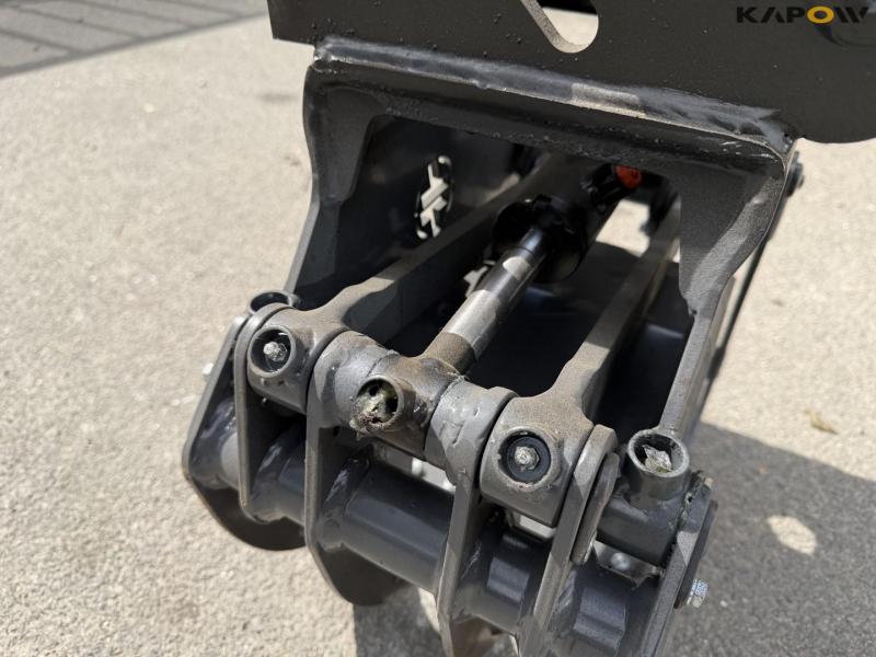 Sortergrab med S30 hitch 8