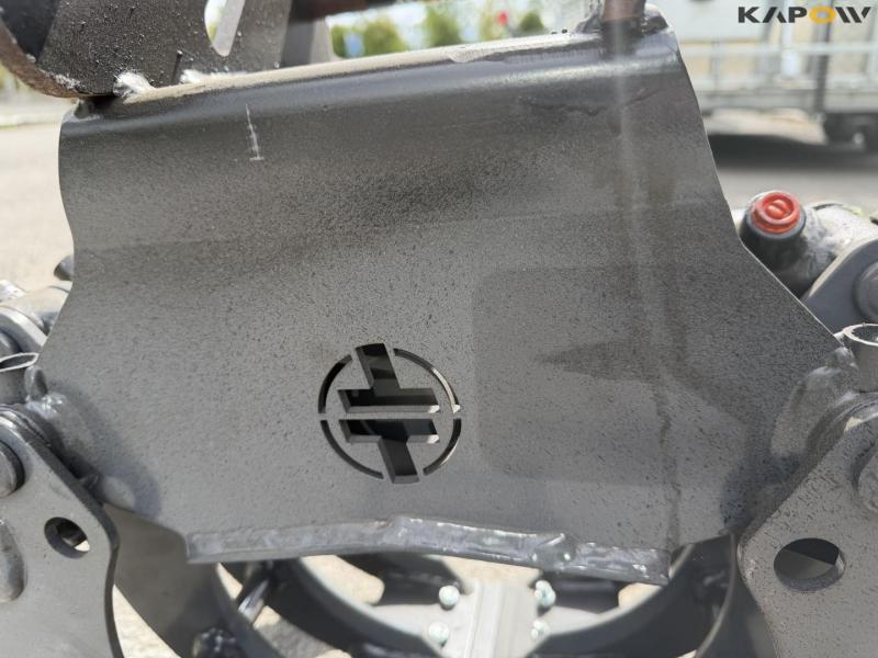 Sortergrab med S30 hitch 12