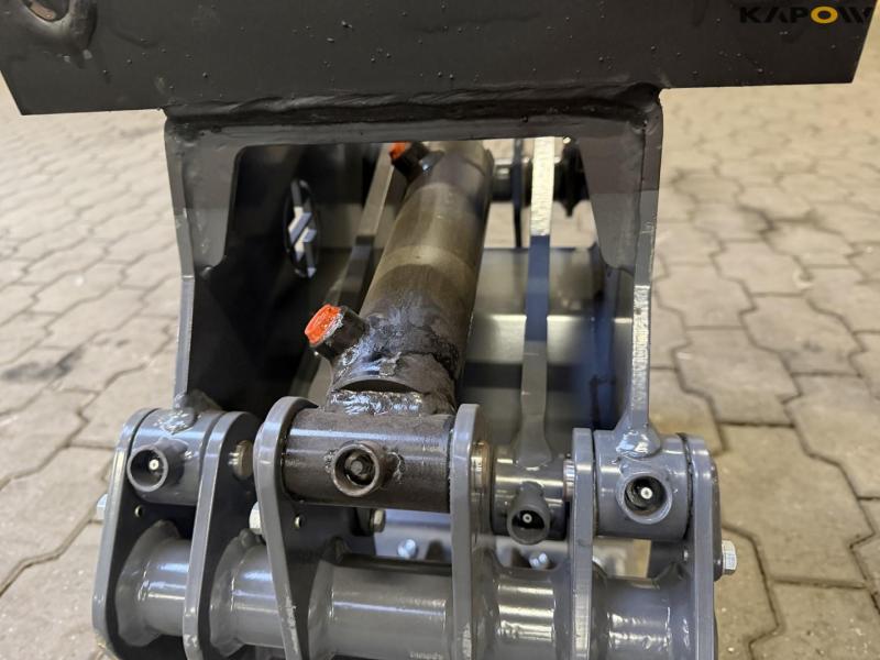 Sortergrab med S40 hitch 9