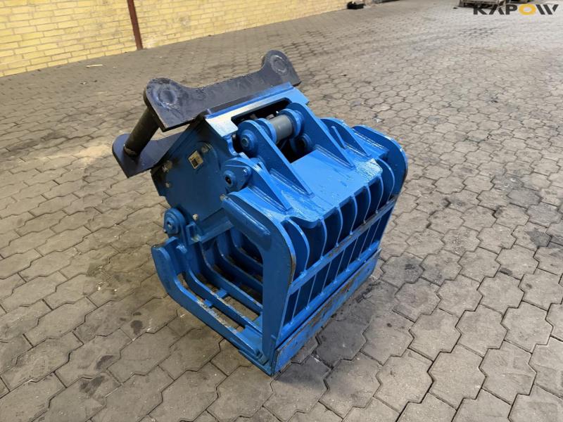 Sortergrab med S60 hitch 3