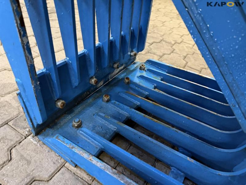 Sortergrab med S60 hitch 8