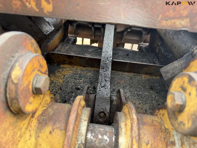 Sortergrab med S70 hitch 11