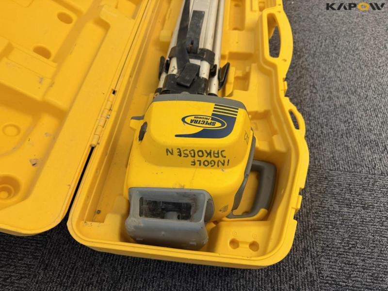 Spectra trimble LL300N rotationslaser med stativ 5