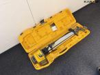 Spectra trimble LL300N rotationslaser med stativ 3