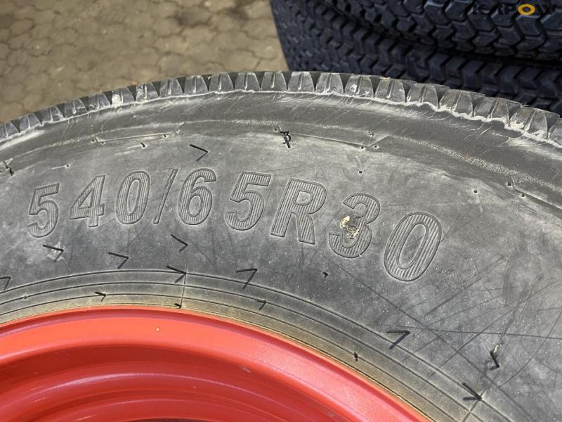 Starmaxx 540/65-R30/650/65-R42 komplette græshjul 9