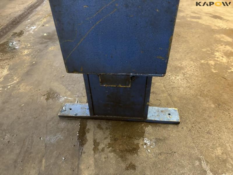 Stenhøj 40ton presser 26