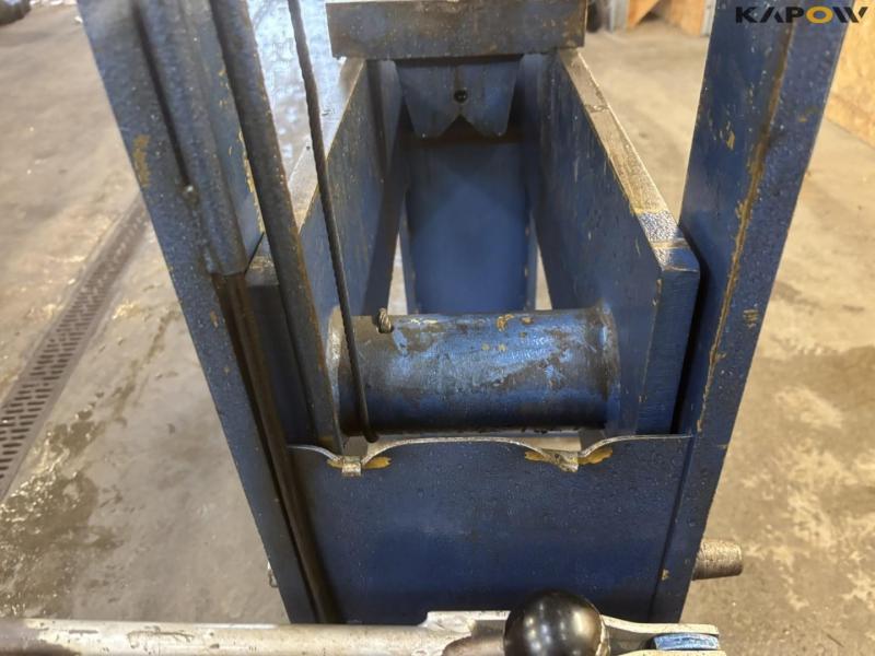 Stenhøj 40ton presser 29