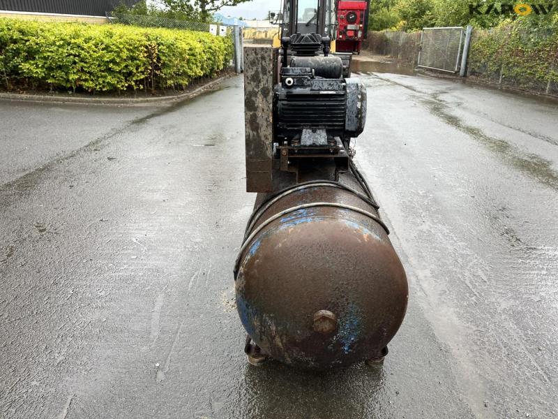 Stenhøj 500 liter kompressor 2