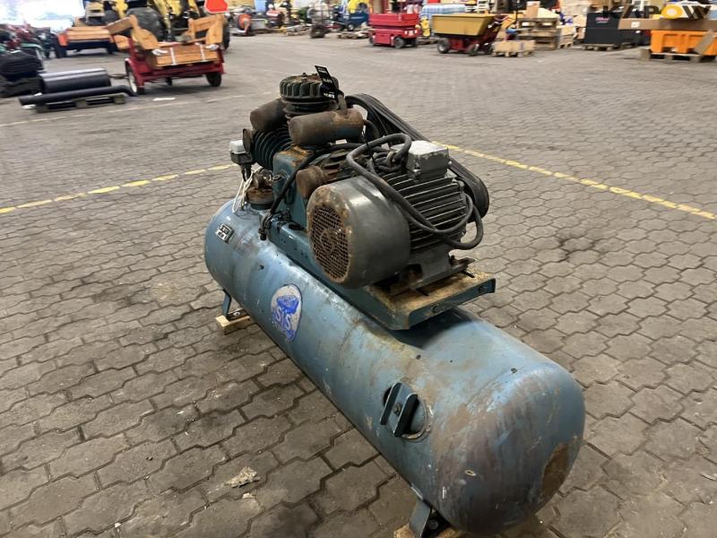 Stenhøj kompressor 5