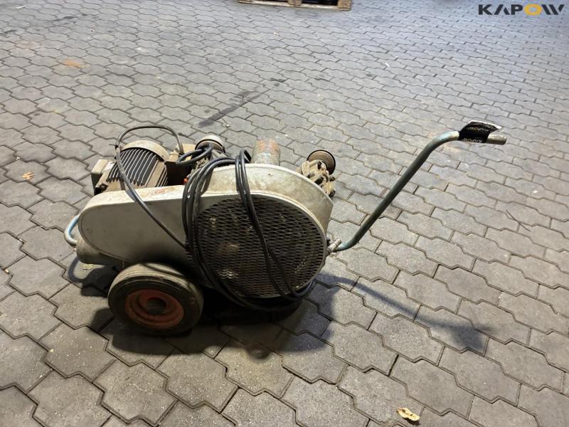 Stenhøj kompressor 3